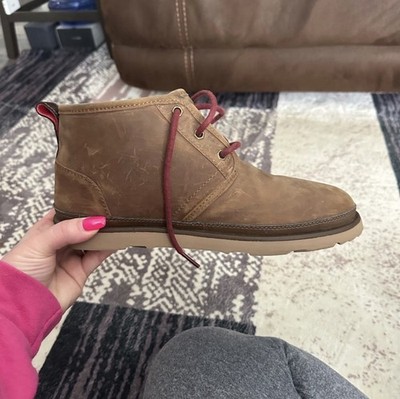 UGG Australia Neumel Suede Boots for Men, Size 9 - Chestnut