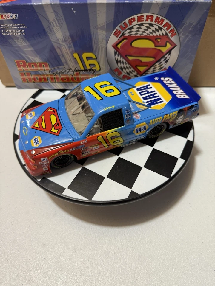 Ron Hornaday #16 NAPA SUPERMAN 1999 Chevy Race Truck 1/24 Nascar Diecast - Image 2 of 4
