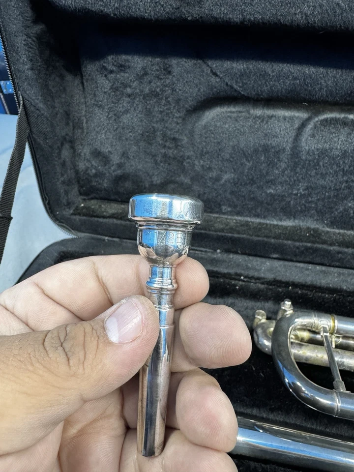 Eastman ETR530G C Trumpet Silver Plated with Case - Image 4 of 4