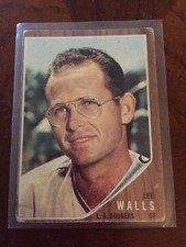 1962 Topps Pose Variation #129 Baseball Card