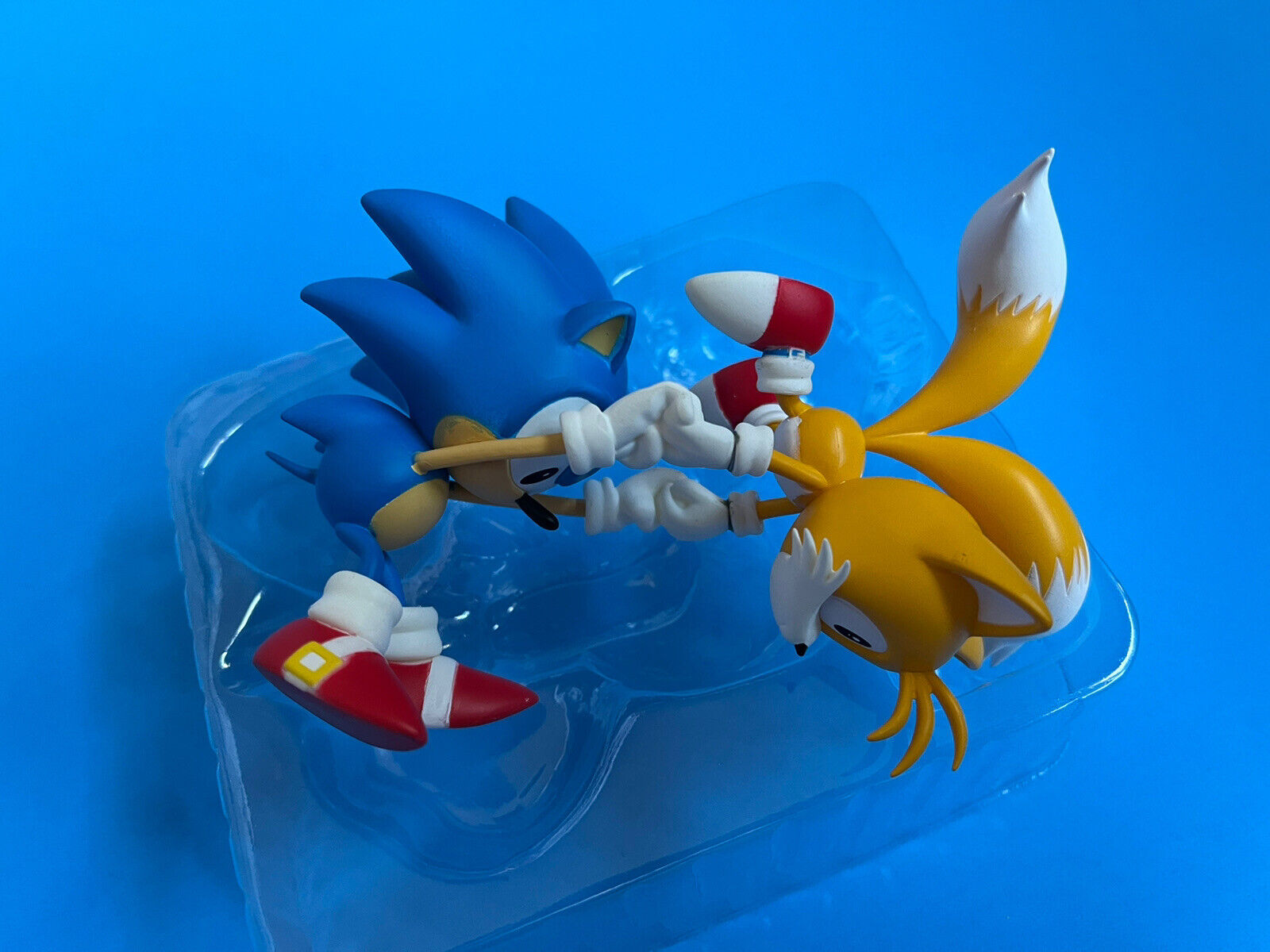  Hallmark Sonic The Hedgehog Tails Resin Christmas