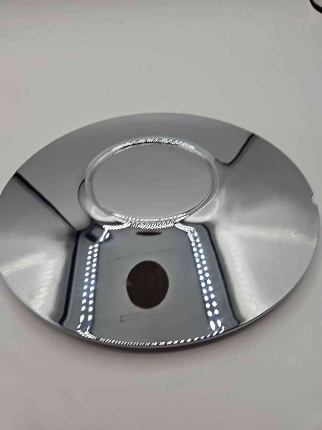 BENTLEY & ROLLS ROYCE HUB CAP-CHROMED (RH20643)
