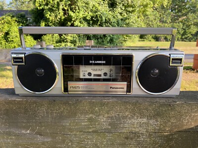 Lecteur Cassette Portable Panasonic Portable - Cassette Player Vintage 1995 Japon - Pour Pièces Panasonic RQ-L500 Walkman Cassette