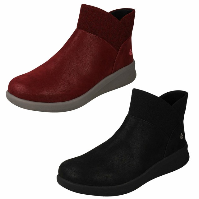 clarks sillian booties