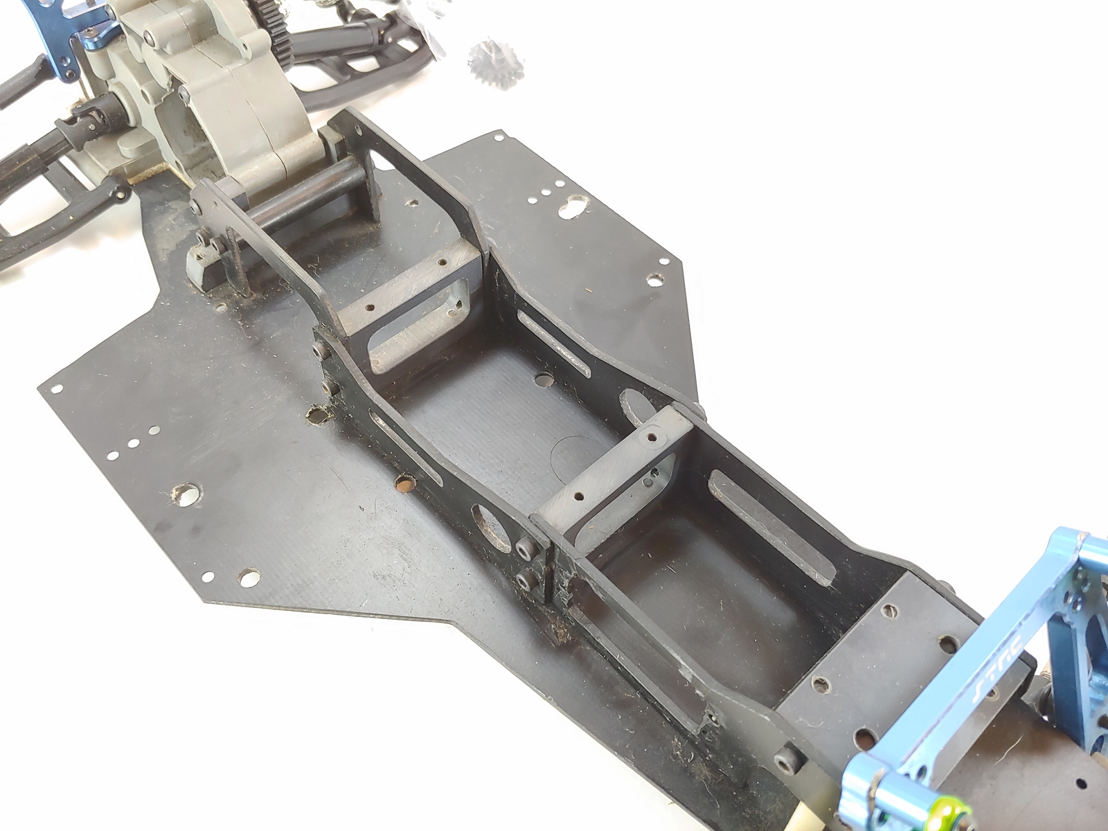 *FULLY CUSTOM* TRAXXAS SLASH 2WD MID-MOTOR LCG METAL CHASSIS ROLLER SLIDER