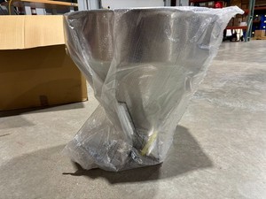 JSW OEM 50 Liter Material Hopper Injection Molding, Livestock Feed, Brewing Etc.