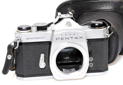 Pentax Asahi Spotmatic SP chrome camera w/ black leather case