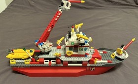 LEGO CITY 7207 FIRE BOAT 100% Complete MINT 