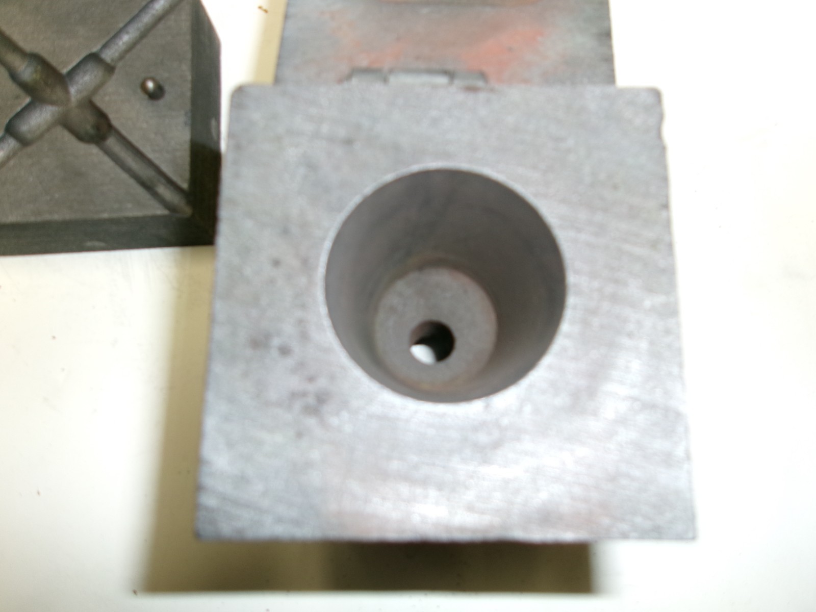 Erico Cadweld XAC1V1V Graphite Mold for 2AWG to 2AWG 65 Shot Run and Tap