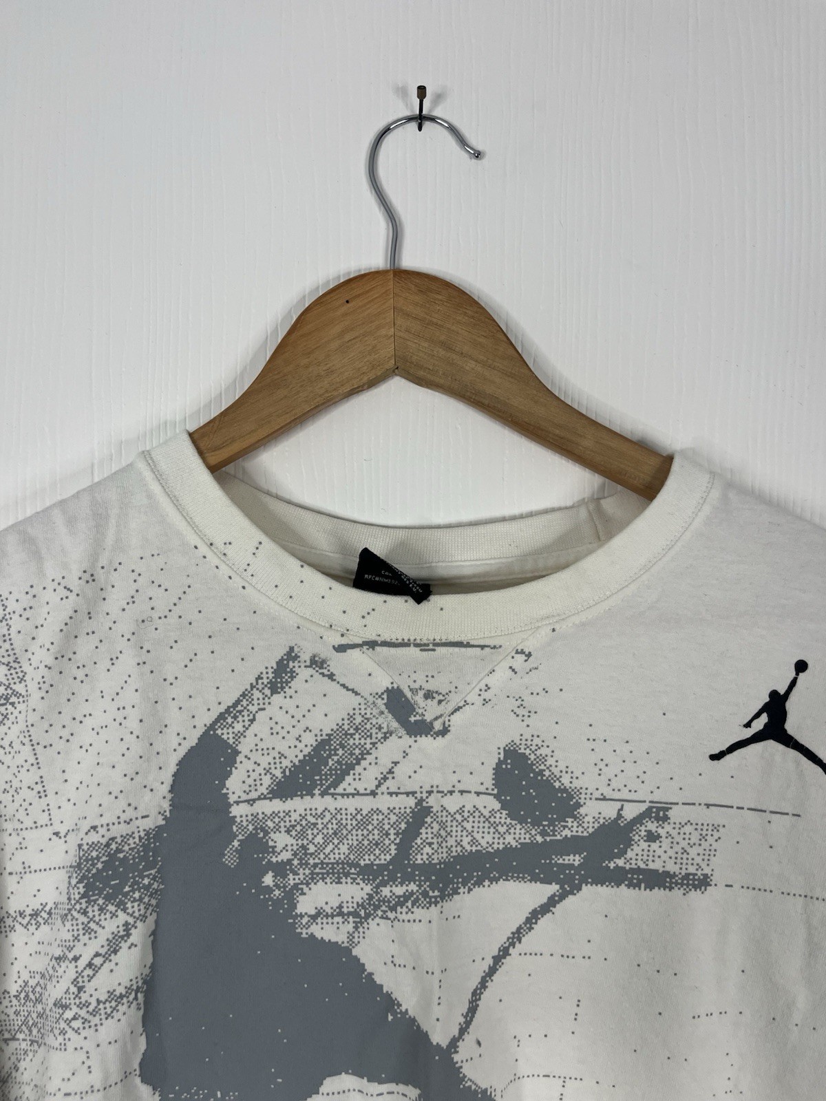 Vintage Jordan Michael Jordan Men's Basketball Big Print Tshirt Size 2XL White thumbnail 4
