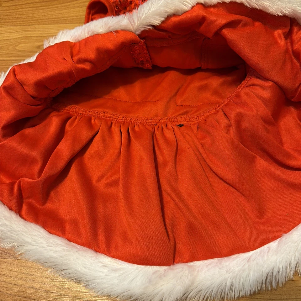 Vestido de lantejoulas para cachorros Mrs. Santa Claus em excelente estado usado por Zack and Zoey tamanho M Natal Natal - Imagem 3 de 4