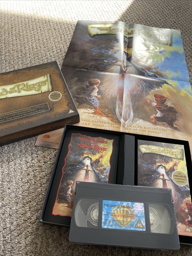Herr der Ringe Limited Edition VHS Box Set mit Poster und Buch - Sealed Tape