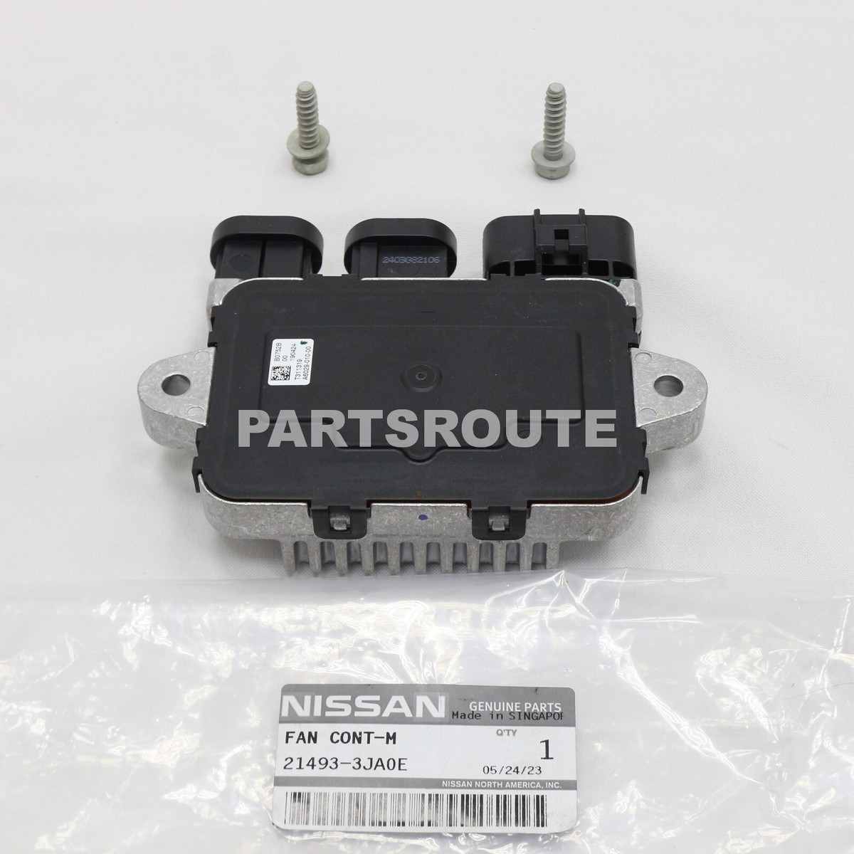 yu Infiniti QX60 JX35 Pathfinder OEM Engine Cooling Fan Control