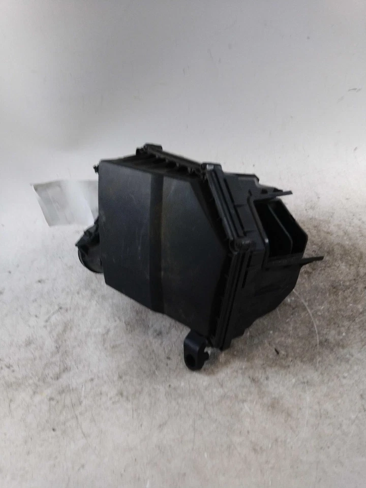 Volvo S60 2019 OEM conjunto de filtro de aire azul 49 k millas pieza original NJ25-16466 Foto 4 de 4