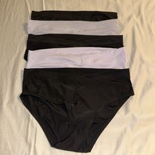 NO BOUNDARIES PANTIES LARGE NEW 5 PAIRS