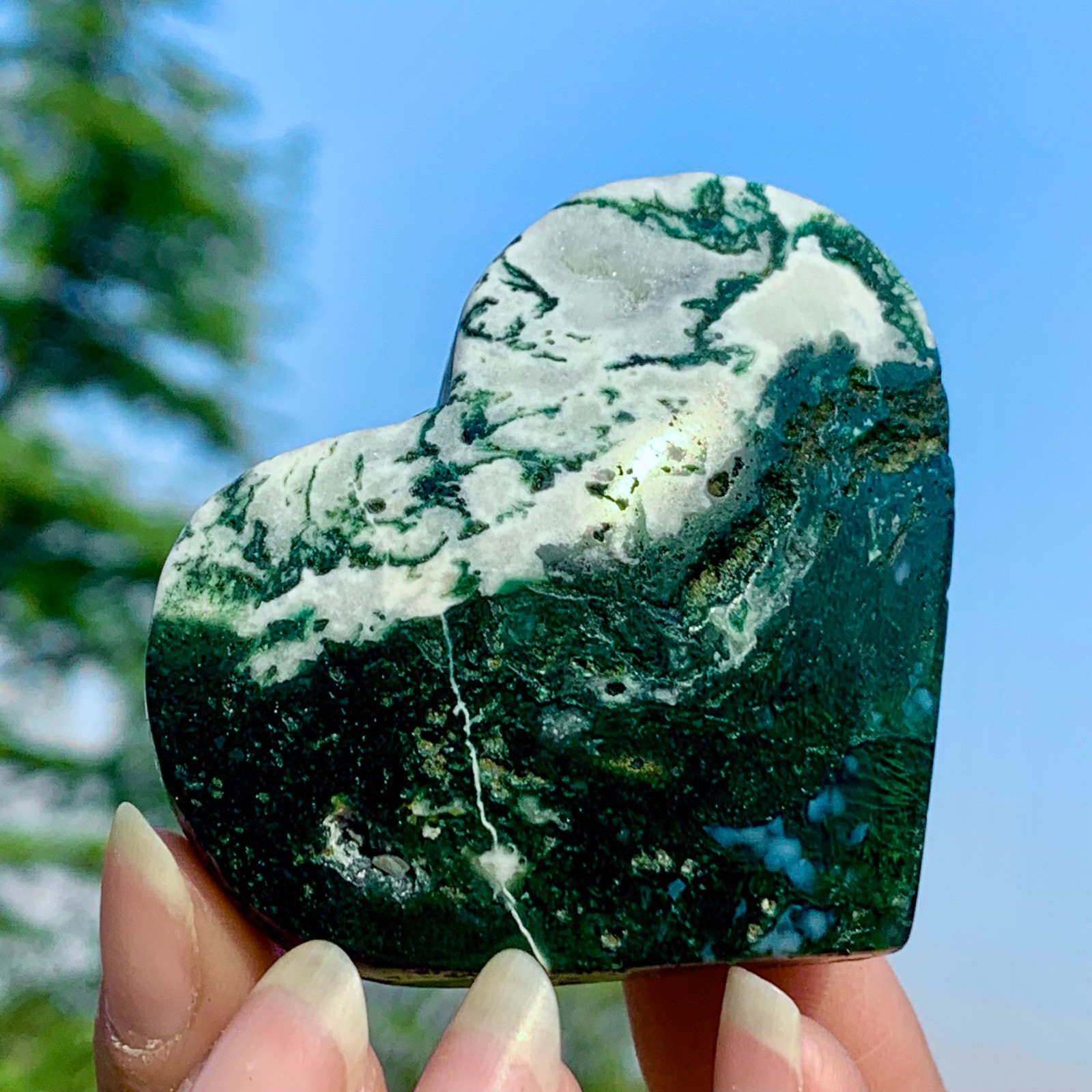 104G Natural Moss Agate Hand Carved Heart-shaped Crystal Quartz Decor Healing
