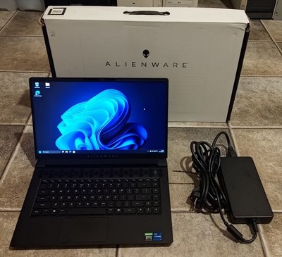 Alienware M15 R6, 15.6'' FHD 360Hz, i7-11800H, 32GB RAM, 1TB Nvme, RTX 3080