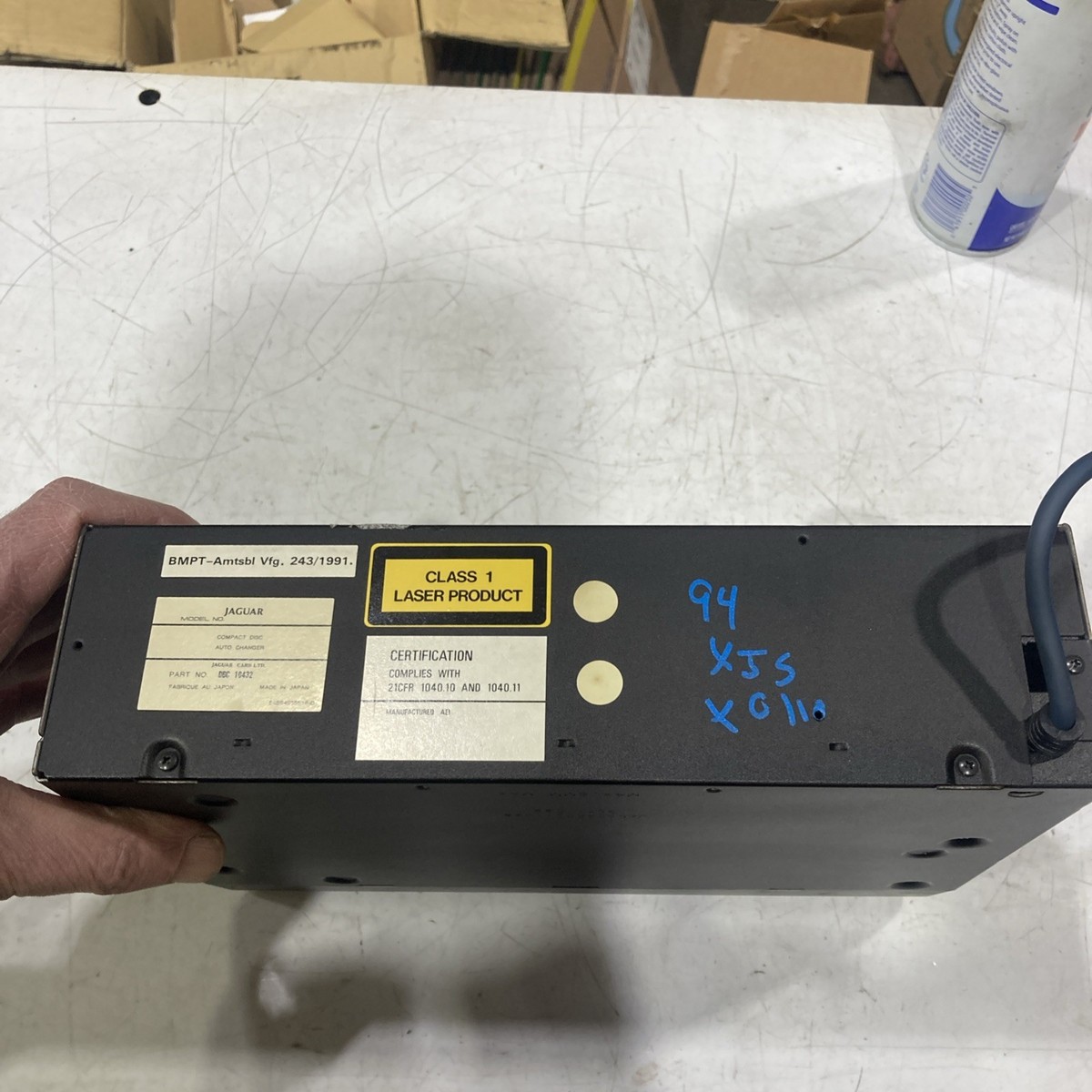 READ 1993-1996 JAGUAR XJ XJS CD COMPACT DISC Player with Magazine
