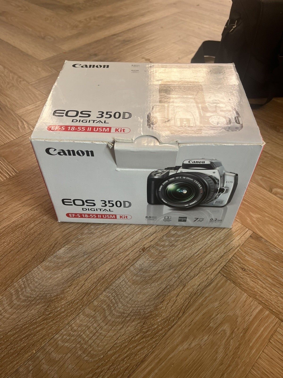 Canon EOS 350D Digital SLR Camera 8.0MP Black with EFS 18-55mm Lens