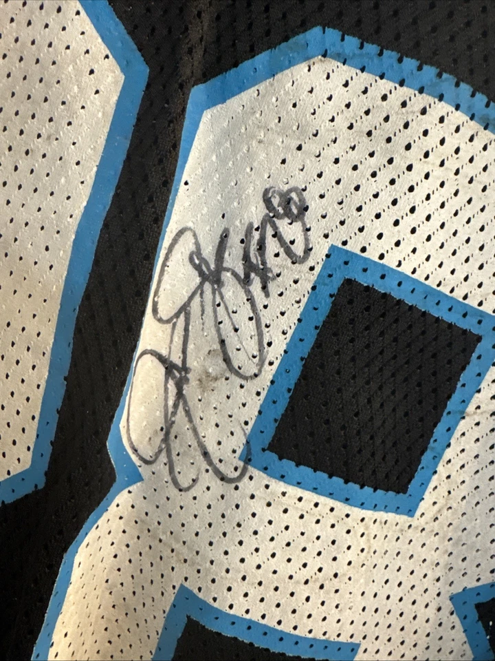 Camiseta deportiva de los Carolina Panthers Reebok para jugador usada y automática por Jonathan Stewart sin certificado de autenticidad Foto 2 de 4