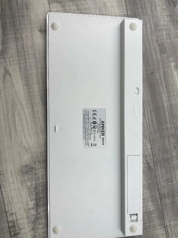 Anker Ultra Compact Slim Wireless Bluetooth Keyboard iOS Android Windows and Mac - Image 3 of 4