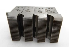 VINTAGE GREENFIELD USA GEOMETRIC TOOL DIE BIT 3/4" STYLED 15/32" 32 B-4 CHASERS