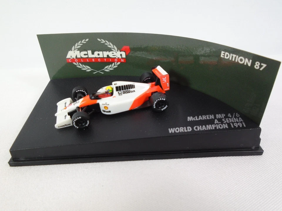 Ayrton Senna McLaren Honda MP 4/4 Paul's 1:87 Model 1988 F-1 World Champion - Image 2 of 4