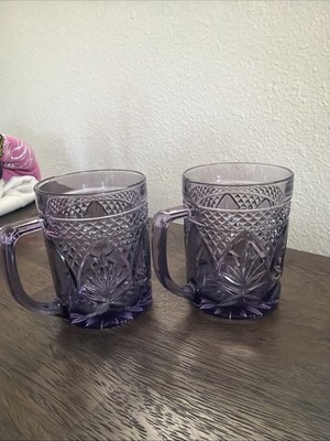 2 vintage Cristal D'Arques Durand Luminarc mugs. Amethyst. Vintage pattern.