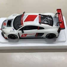 AUTOart AUDI R8 FIA GT GT3 1/18 Minicar