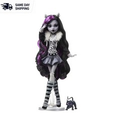 Collectible Clawdeen Wolf Doll from Reel Drama - Halloween Theme, Articulated