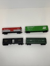Lot Of 4 Ho Scale Train Cars Lot 1
