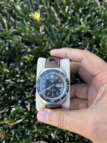 VINTAGE SEIKO 6119-8121 DIVER AUTOMATIC