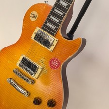 Handmade Relic aged Electric Guitar Flame Maple Veneer 22Frets Mahogany Body