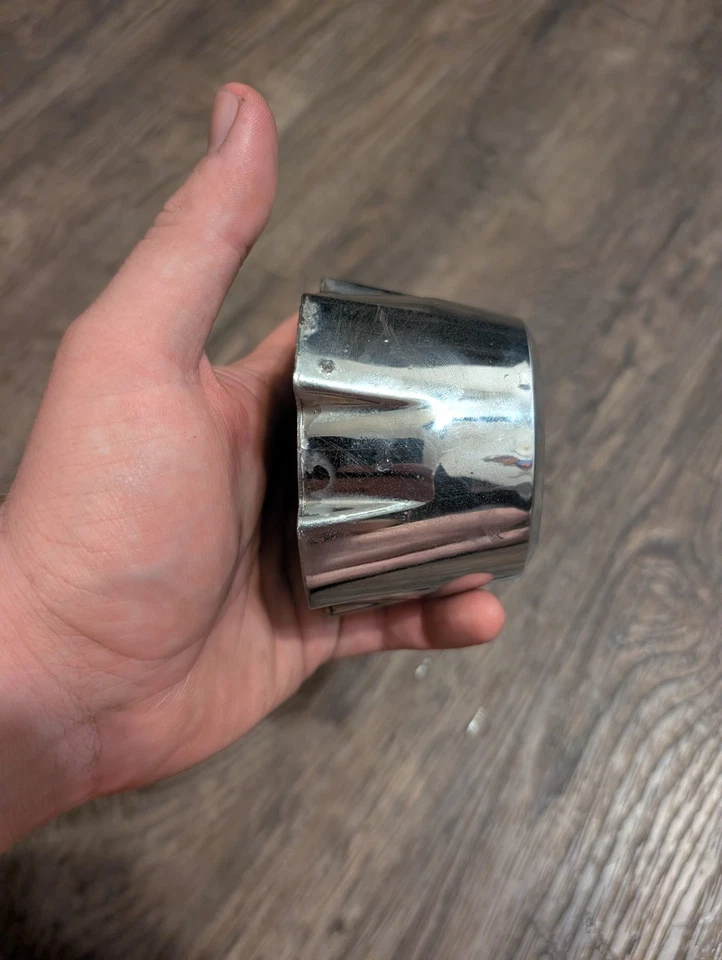 Oldsmobile Cutlass 72-88 Rally Wheel Center Cap OEM GM 416393 1 Pc  - Image 2 of 4