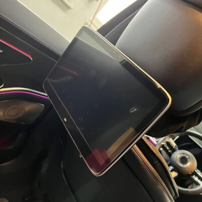 For Mercedes S580 2022 Rear Seat Entertainment Car TV Headrest Mirroring Monitor