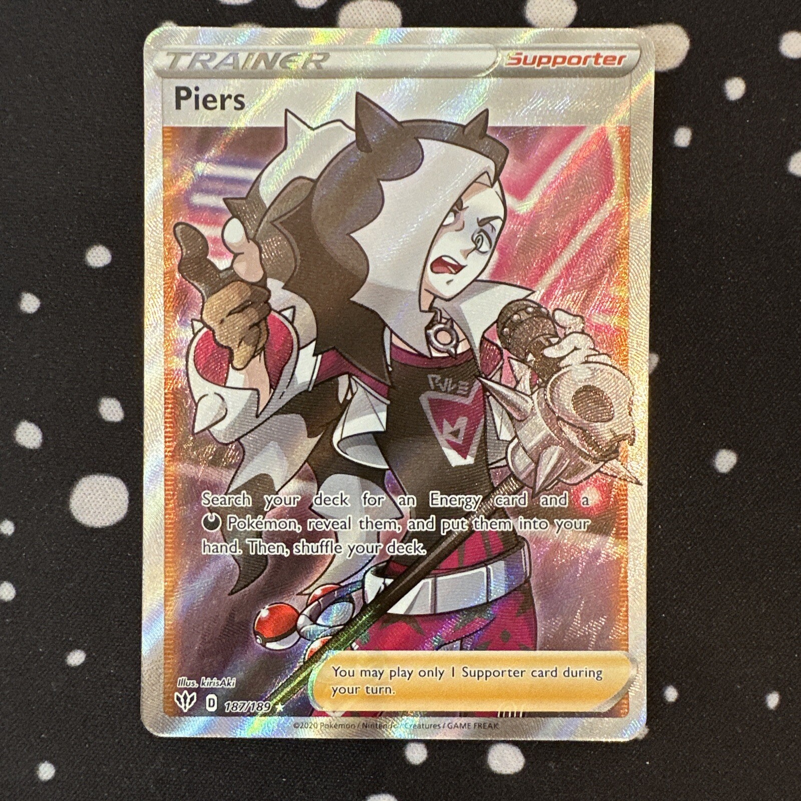 Pokémon TCG Piers Darkness Ablaze 187/189 Holo Near Mint