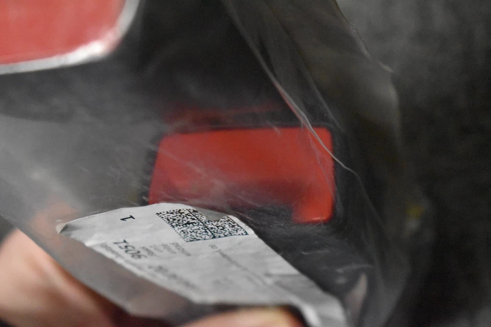 Mercedes Benz A220 2019-2022 4 Matic cinturón de seguridad delantero derecho retícula fabricante original Foto 4 de 4