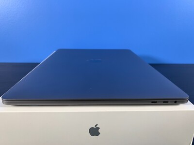 REFURBISHED 2016/2018 MACBOOK PRO 15