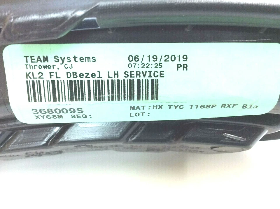 2014-2018 Jeep Cherokee Front LH Driver Side Fog Lamp Hole Plug black new OEM - Image 3 of 4