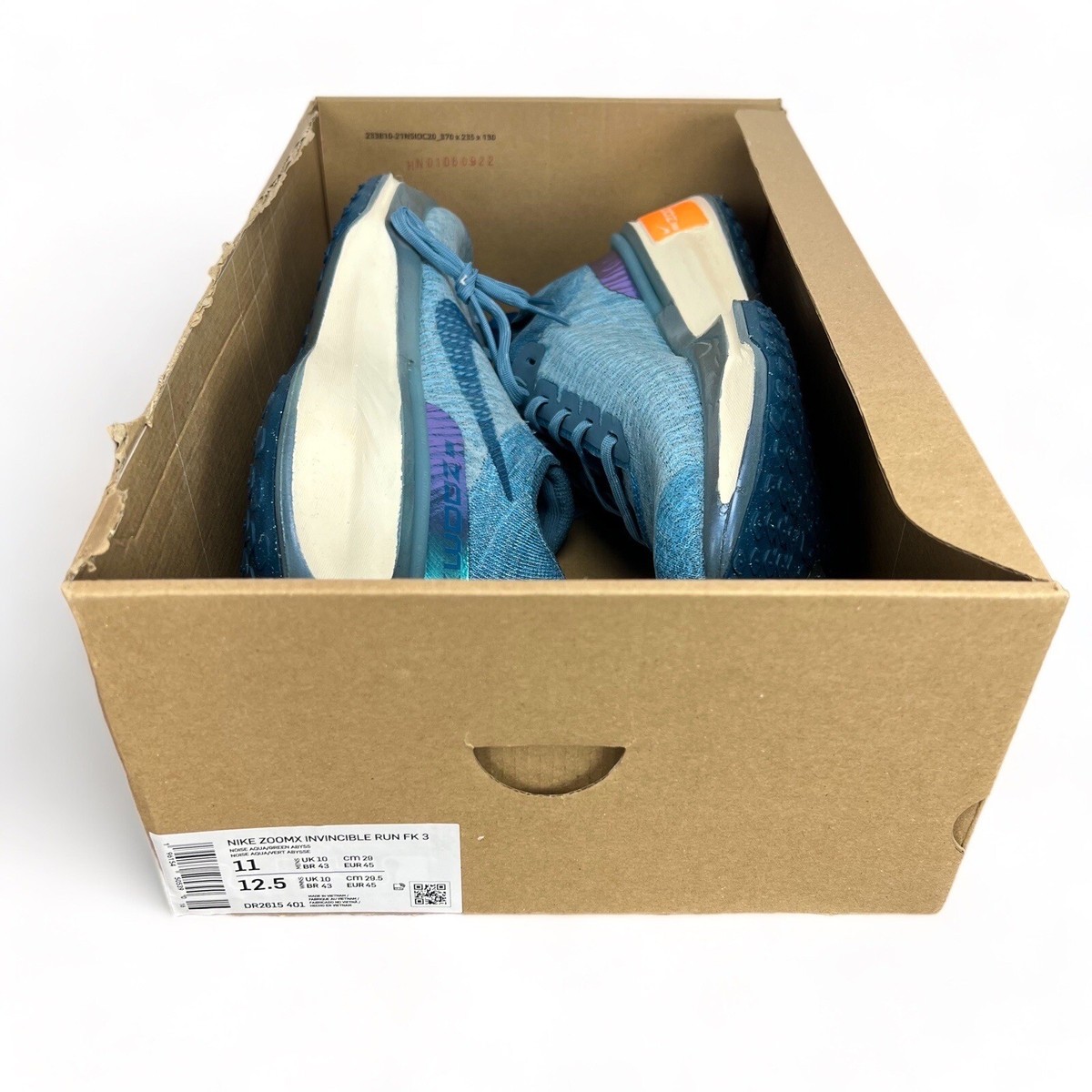 Nike ZoomX Invincible Run Flyknit 3 Noise Aqua Blue Sneakers Nike ZoomX Invincible Run Flyknit 3 Noise Aqua Blue Sneakers