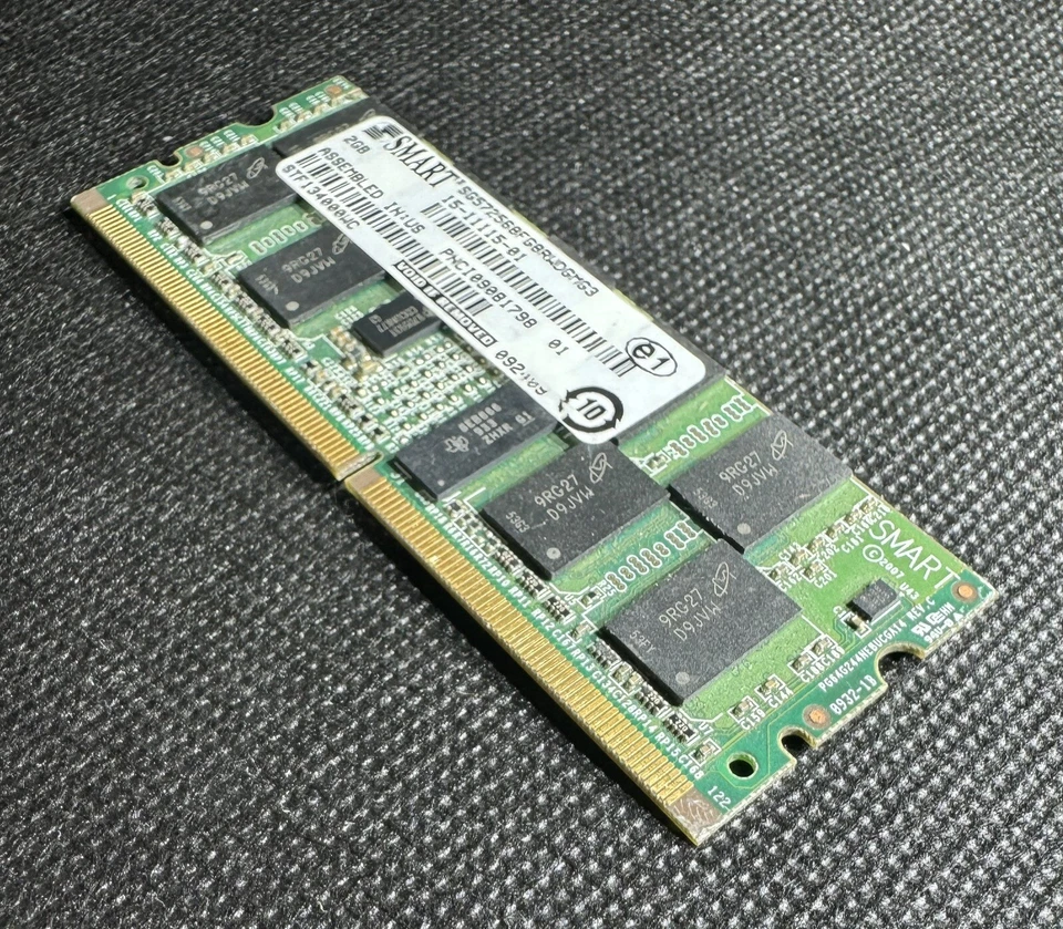 Cisco 15-11115-01 SMART SG572568FG8RWDGMG3 2GB PC2-2400 DDR2 2RX8 244Pin Mini - Image 3 of 4