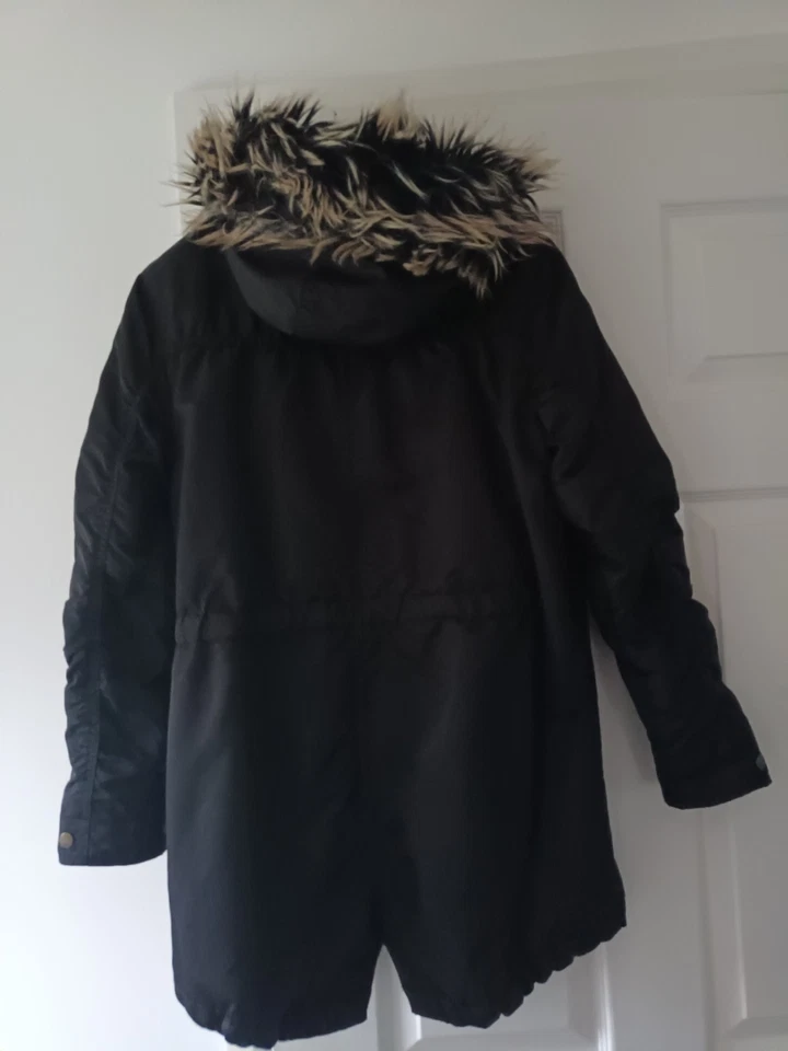 NEXT Girls Black Warm Weatherproof  Hooded School Coat Age 13 Years - Image 3 of 4