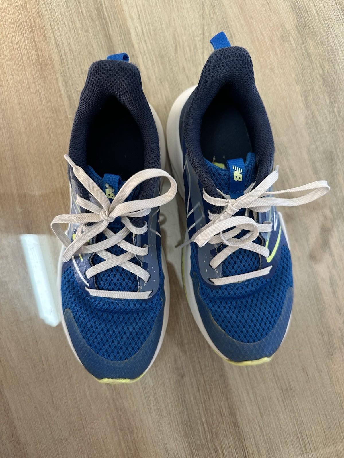 SAOLA New Balance BIG KIDS 2Y Rave Run V2 Scarpe da ginnastica stringate Blu