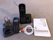Panasonic Digital Cordless Phone & Answering System KX-TGC220E