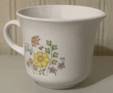 Vintage 1970’s-80’s Corelle Meadow 3” Creamer