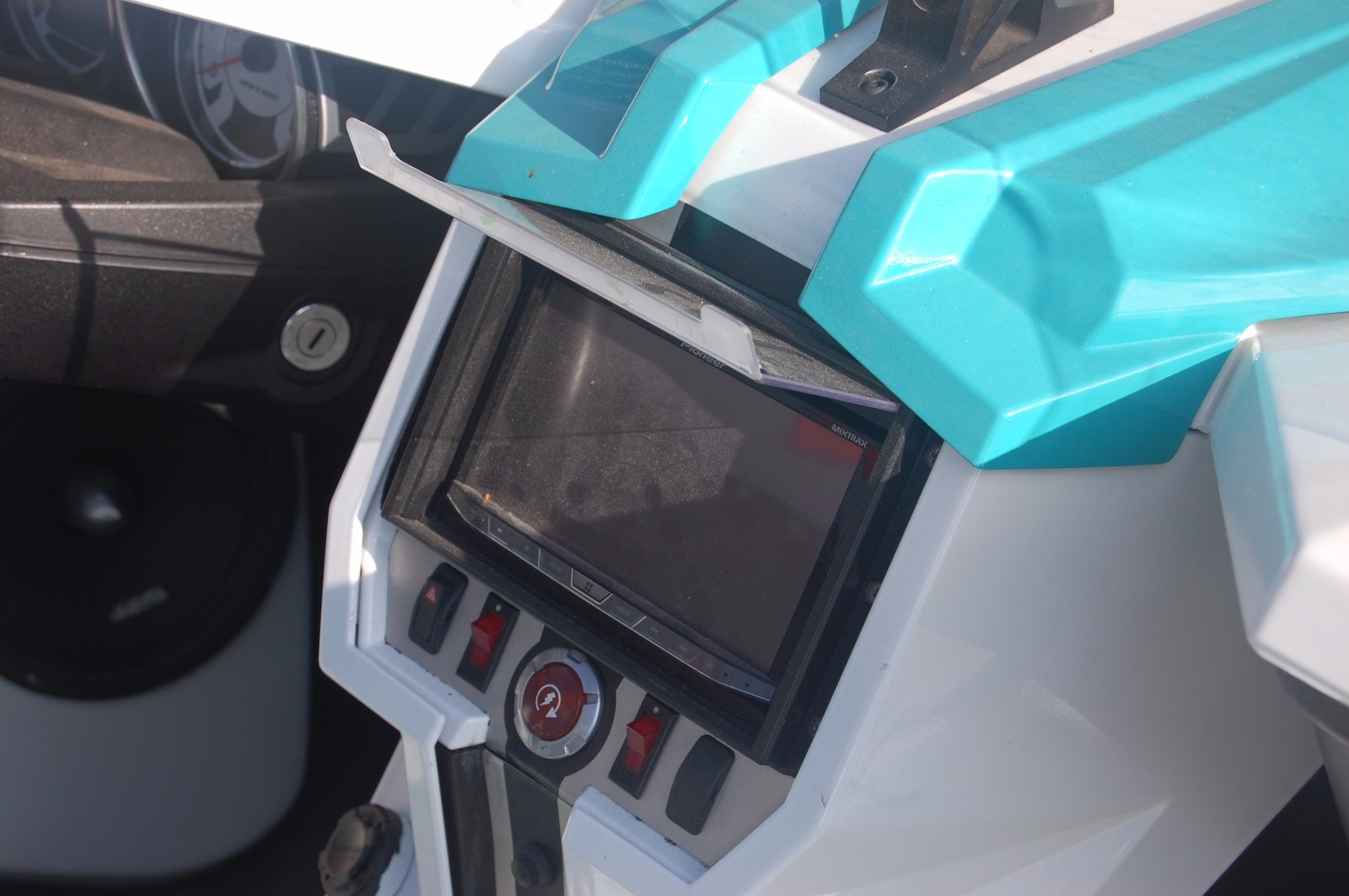 Slingshot Polaris Waterproof Marine Dash Kit Radio Cover for Double Din