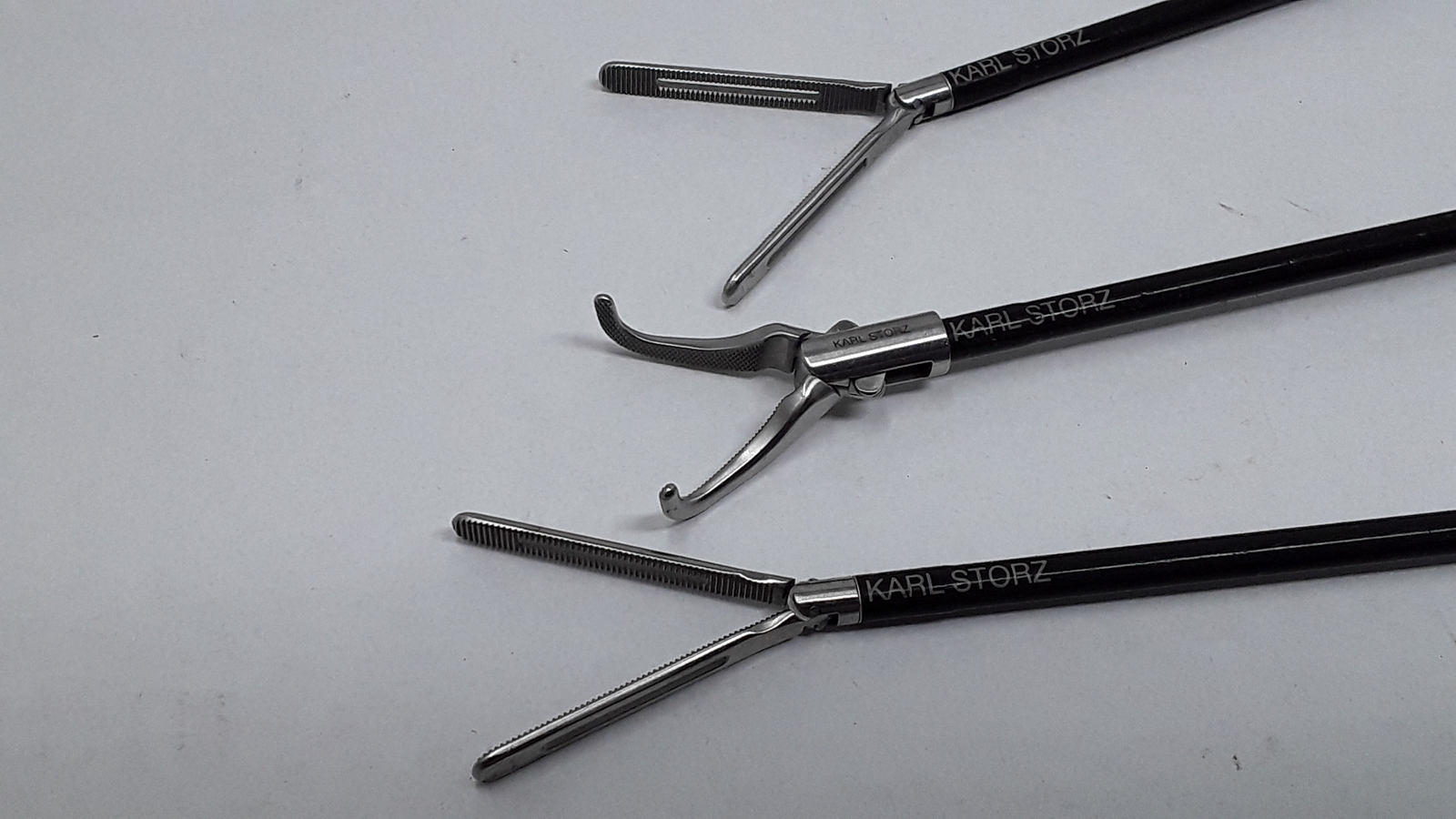 Karl Storz Surgical Laparoscopic Instrument Set INSTITUTO TECNOLÓGICO