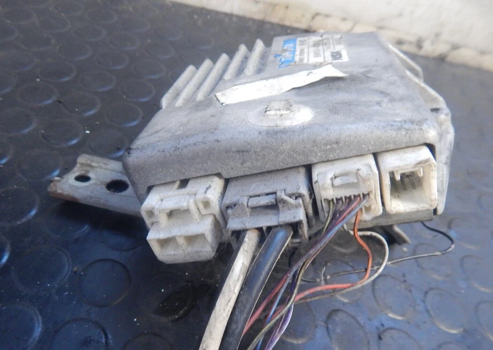 MÓDULO DE CONTROL DE DIRECCIÓN ASISTIDA ORIGINAL TOYOTA COROLLA 2000-2006 89650-02020 Foto 4 de 4