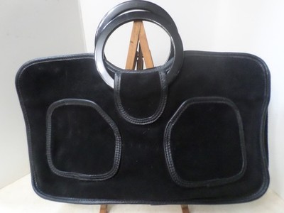 OLIVEVE JOLIE CLUTCH WITH RESIN HANDLES IN BLACK SUEDE LEATHER