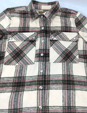 Women's Plaid Flannel Shacket Size Large Pearl Snap Pockets Gray Pink